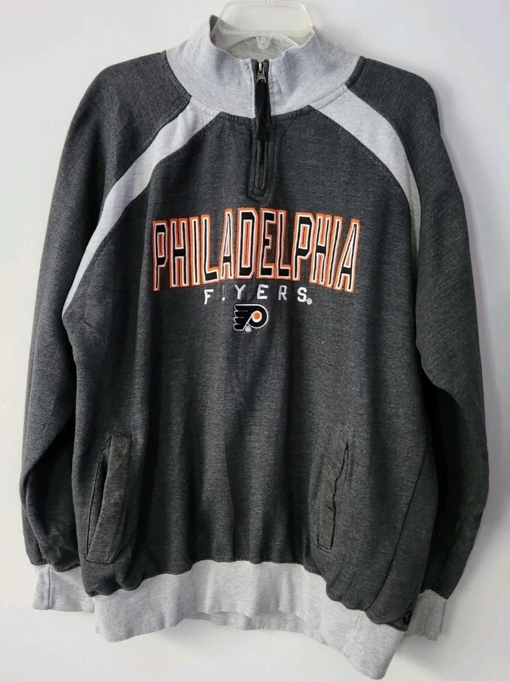 Y2K Gray Philadelphia Flyers Sweatshirt Size XL Embroidered Quarter Zip Fleece